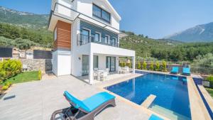 Oludeniz 3 Bedroom Villa - 6042