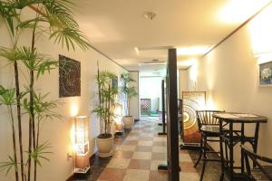 HOTEL B-Girl