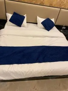 Hotel Luxury Richa Grand Inn - Lucknow