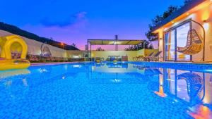 Luxury 2 bedroom Villa in Saribelen with Private Pool