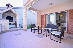 AMI Apartment Strožanac