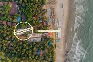 ELIVAAS House of Neptune 1 BHK Boutique Villa on the Beach - Morjim