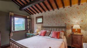 LA LEOPOLDINA 6, Emma Villas