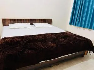 Kaushik Bhawan - Rāiwāla