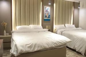 Azmal Hotel & Suites