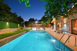 1 Bedroom Villa with Secluded Pool Terrace