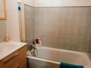 Appartements Sea Bird parking draps fournis piscine partagee : photos des chambres