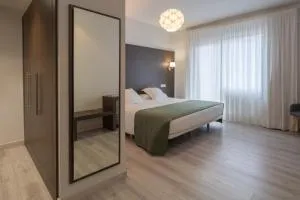 Hotel Mendez Nuñez - Ґітіріс