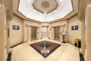 D Le Roi Soleil Premium Suites