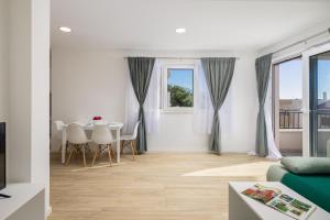 Apartments Juranović