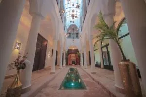 Palm View Palace - Fint