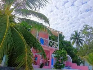 Noel Cottage - Litman