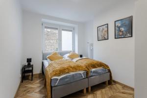 Wawrzyniaka Very Berry Modern Apartment for 6 Guests Near Old Zoo Poznań by Noclegi Renters