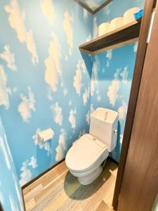 1 日1組限定 名古屋駅徒歩5分 沙羅居Suite202 最大4名様 65インチ大型TV