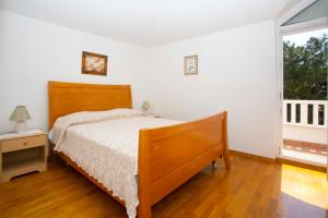 Apartments LOBORA