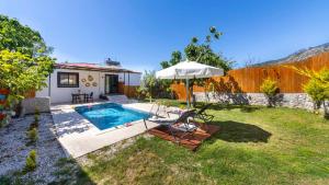 Uzumlu Village 1 Bedroom Villa with Private Garden and Pool