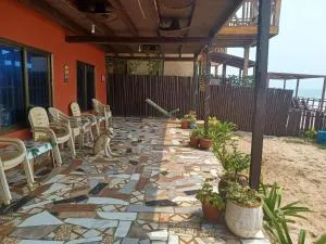 Adinam's Beach Retreat - Mpata