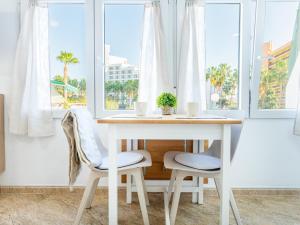 2B. Cozy Las Flores big Terrace with Pool