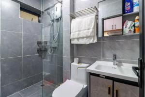 Cosy Studio Netflix and W Machine