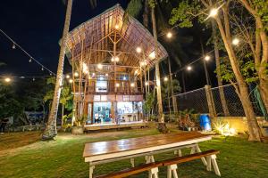 Angeles Hut Fishermans Wharf