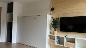 Studio cosy Mont-Dore avec vue, balcon, parking