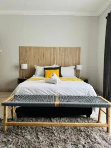 Kioma Guest House - Eckstein