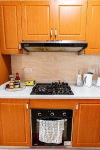 Serene 2-Bedroom Retreat