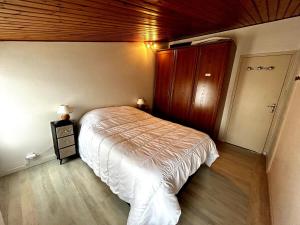 Appartements La Salamandre - Situe en plein coeur de ville et proche des thermes : photos des chambres
