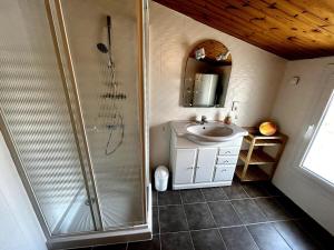 Appartements La Salamandre - Situe en plein coeur de ville et proche des thermes : Appartement 2 Chambres