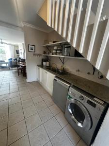 Seaside Apartment in St Francis Bay