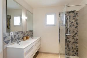Maisons de vacances Cote et mer - Proche plage parking prive : photos des chambres