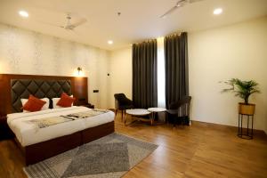 Hotel Dhingra Inn