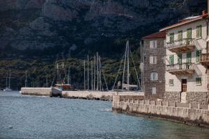 Bucol seaview suites