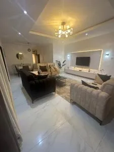 Maaver Apartments - Garki