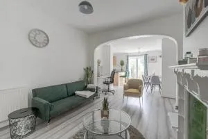 Spacious modern apartment in South Croydon - 珀利