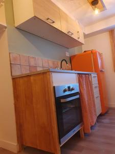 Chalet Jaune La Cachette
