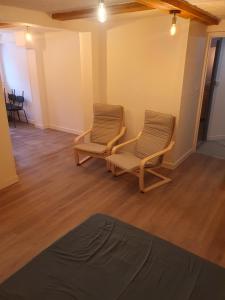 Chalet Jaune La Cachette