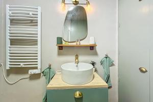 Appartements Le Bouquet - proche de la plage : photos des chambres