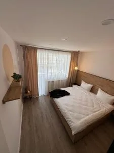 CentraLuxury - Cindia