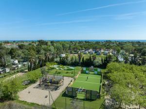 Campings Camping La Palmeraie : photos des chambres