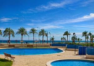 Beachfront Nautical Apartment