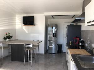 Appartements Appartement sur la colline avec acces piscine : photos des chambres