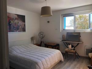 Appartement sur la colline avec accès piscine