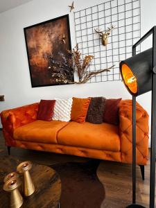 Orange byt s parkovacím místem v centru města