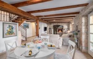 Little Paradise in Vošteni - Haus für 4-5 Personen