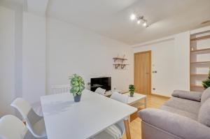 El Encanto de Huesca by Clabao