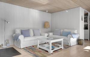 2 Bedroom Cozy Home In Gilleleje