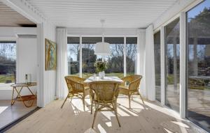 2 Bedroom Cozy Home In Gilleleje