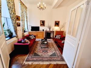 Maisons de vacances Gite paisible avec jardin privatif et terrasse, 2 chambres, proche sites culturels, animaux acceptes - FR-1-510-174 : photos des chambres