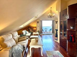 Holibai, Lembrare, Ático a unos pasitos de la playa, Baiona